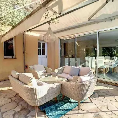 Superb Villa, Heated Swimming Pool, Location, Secluded Gardens * Канны