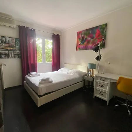 빌라 Superb Villa, Heated Swimming Pool, Location, Secluded Gardens